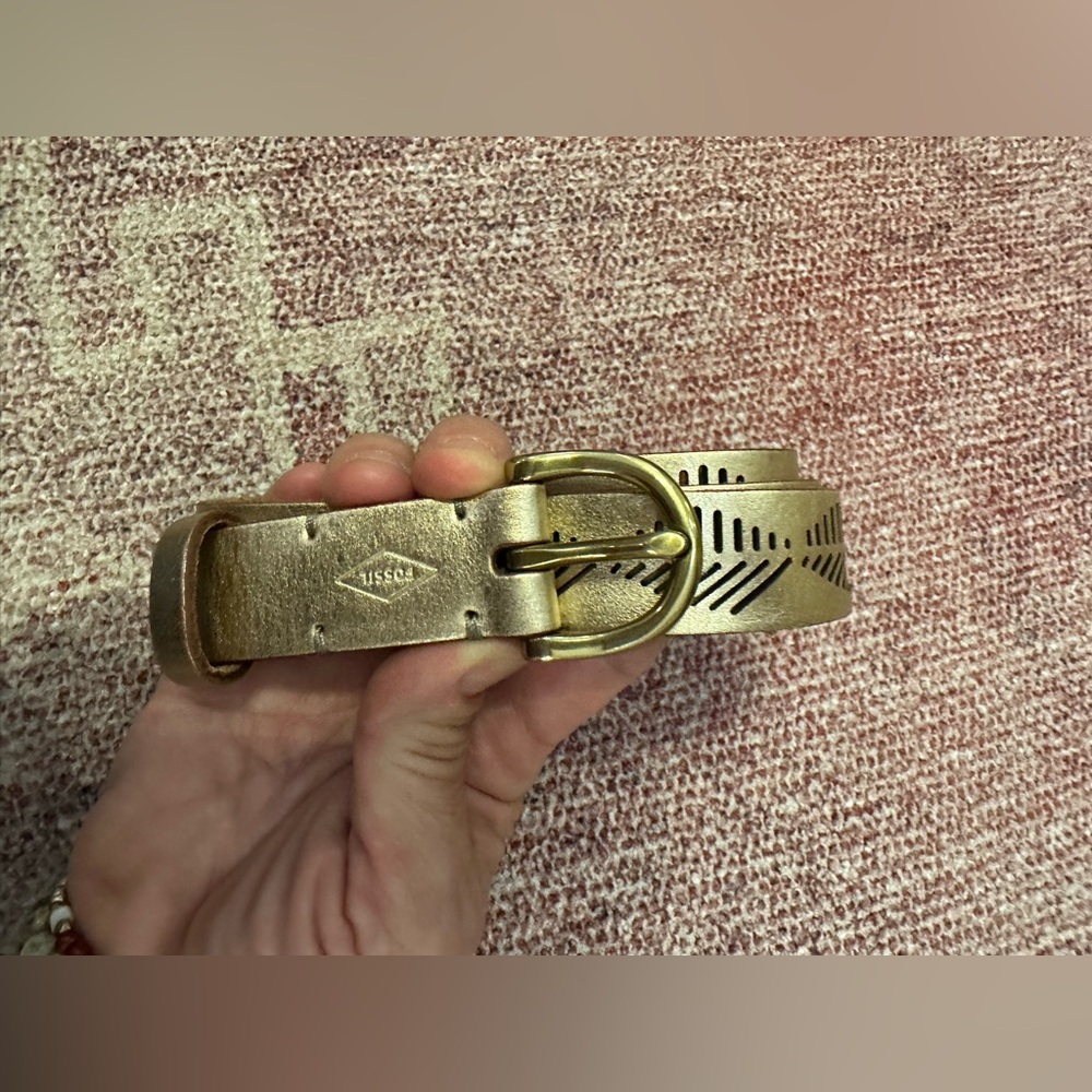 Fossil gold leather belt with gold buckle large - Picture 1 of 9
